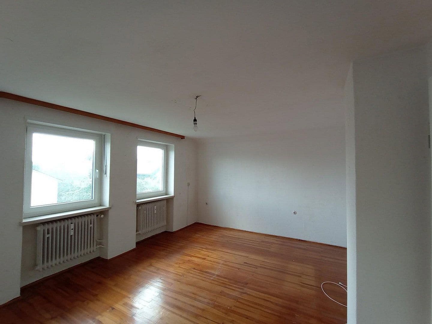 Predaj domu 200 m², pozemek 814 m², Neusäß, Bavorsko Predaj domu 200 m², pozemek 814 m², Neusäß, Bavorsko