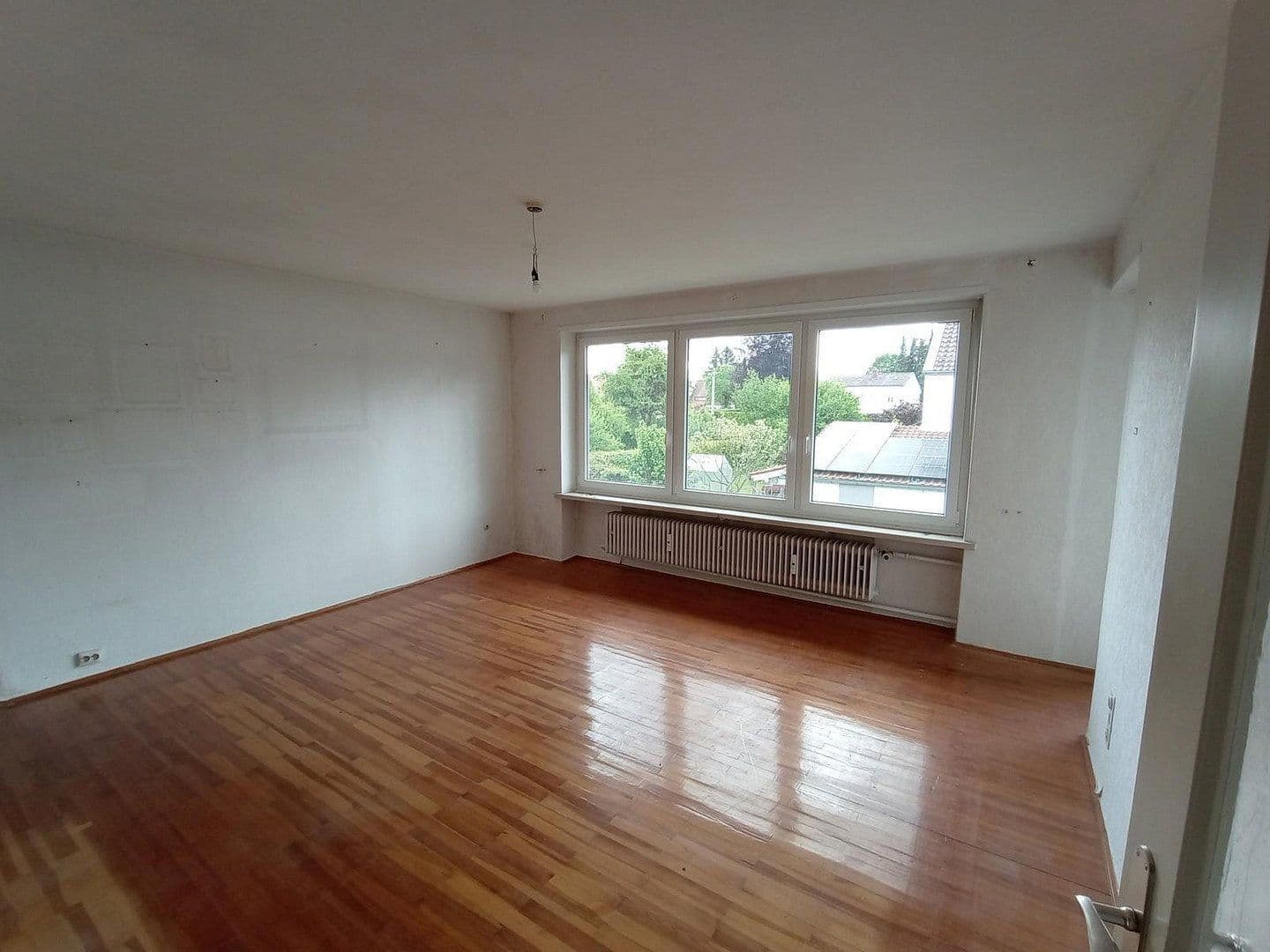 Predaj domu 200 m², pozemek 814 m², Neusäß, Bavorsko Predaj domu 200 m², pozemek 814 m², Neusäß, Bavorsko