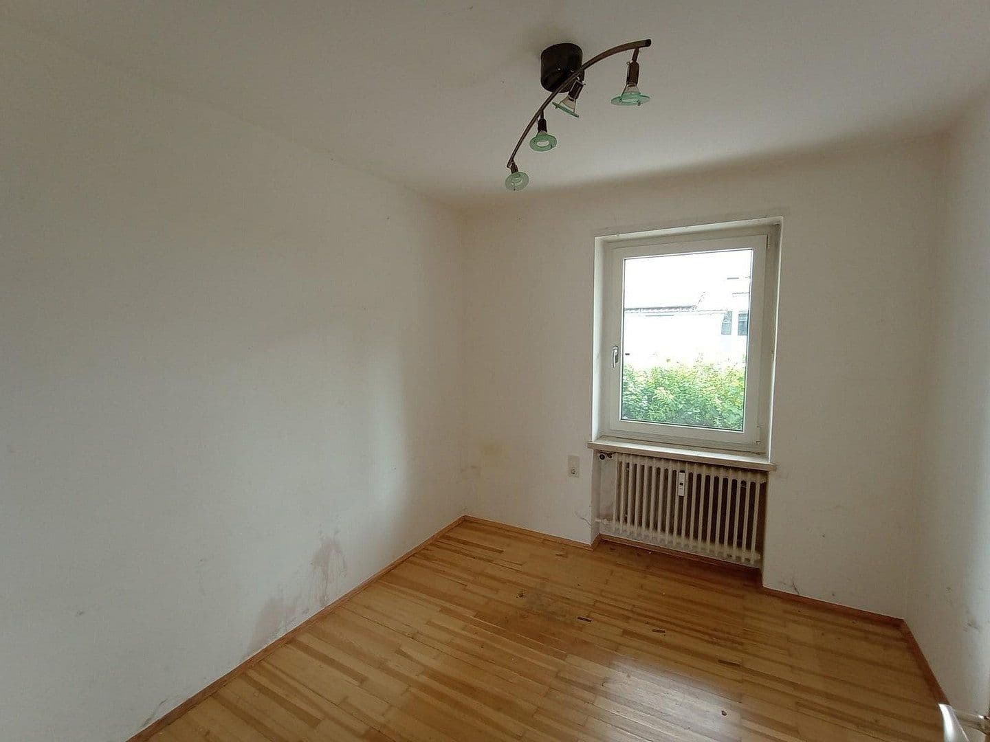 Predaj domu 200 m², pozemek 814 m², Neusäß, Bavorsko Predaj domu 200 m², pozemek 814 m², Neusäß, Bavorsko