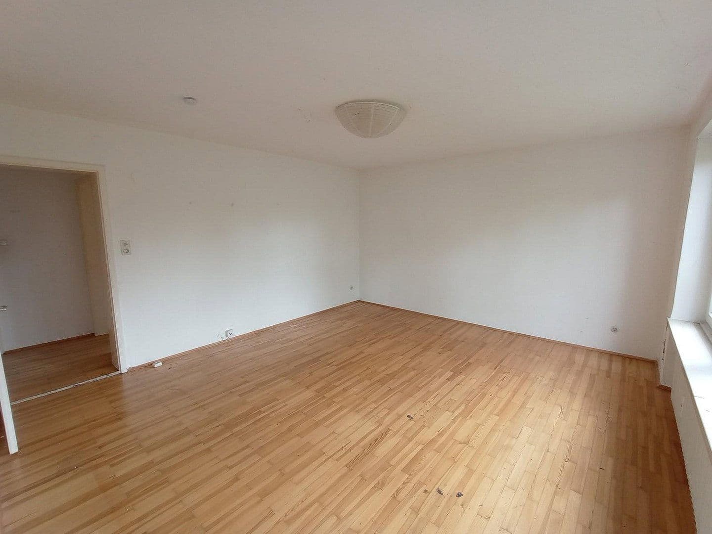 Predaj domu 200 m², pozemek 814 m², Neusäß, Bavorsko Predaj domu 200 m², pozemek 814 m², Neusäß, Bavorsko