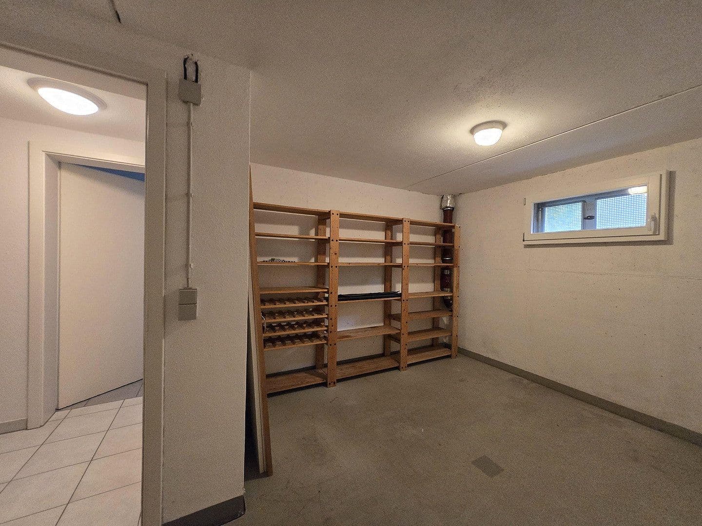 Prenájom domu 180 m², pozemek 388 m², Brühlstr. 39, Stutensee, Bádensko-Wurttembersko Prenájom domu 180 m², pozemek 388 m², Brühlstr. 39, Stutensee, Bádensko-Wurttembersko