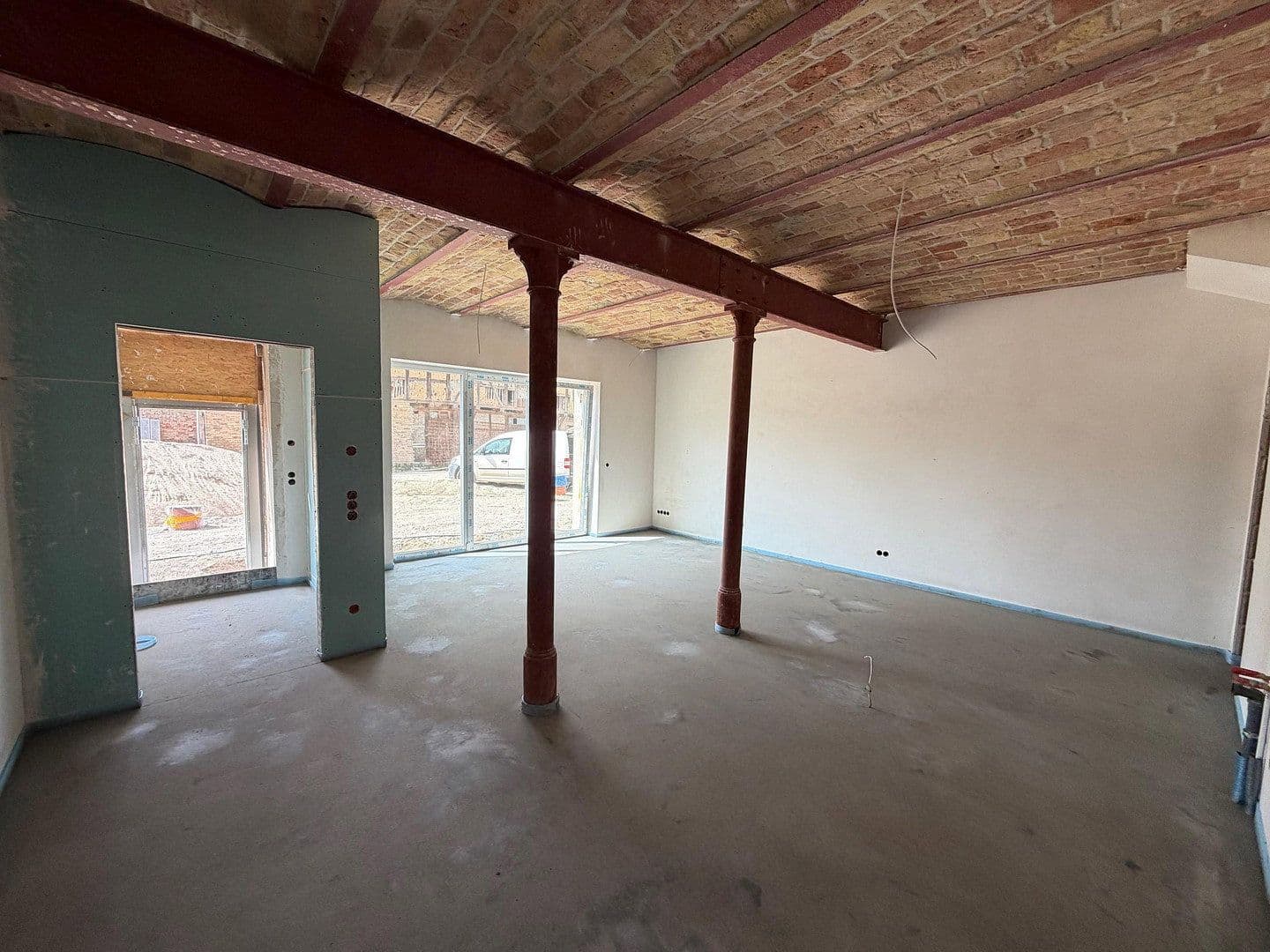 Prenájom bytu 3-izbový 86 m², Tremmener Straße 2, Nauen, Brandenbursko Prenájom bytu 3-izbový 86 m², Tremmener Straße 2, Nauen, Brandenbursko