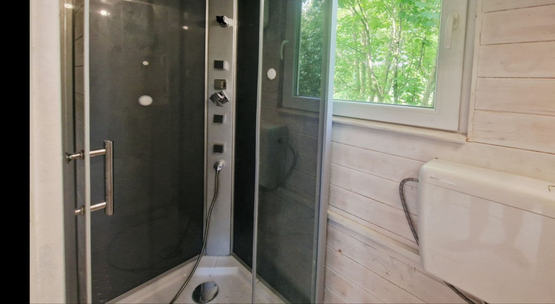 Predaj domu 50 m², pozemek 290 m², V Kolonii, Svinařov, Středočeský kraj Predaj domu 50 m², pozemek 290 m², V Kolonii, Svinařov, Středočeský kraj