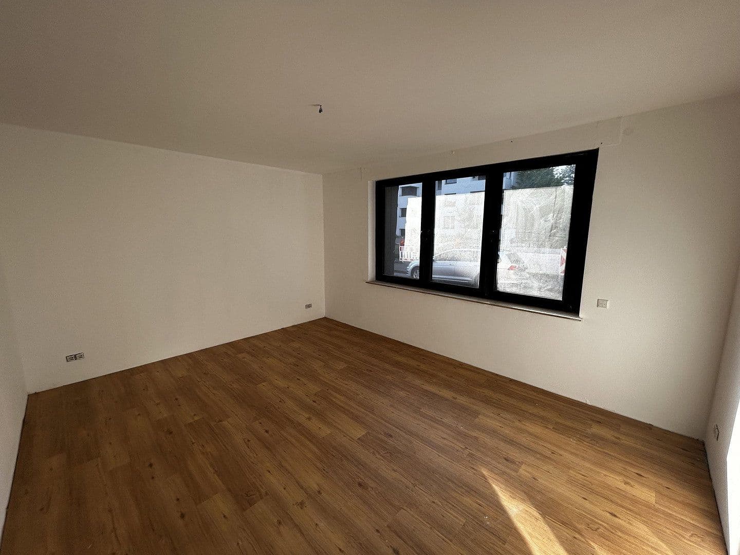 Prenájom bytu 3-izbový 112 m², Hauptstraße 56, Köln, Severné Porýnie - Westfálsko Prenájom bytu 3-izbový 112 m², Hauptstraße 56, Köln, Severné Porýnie - Westfálsko