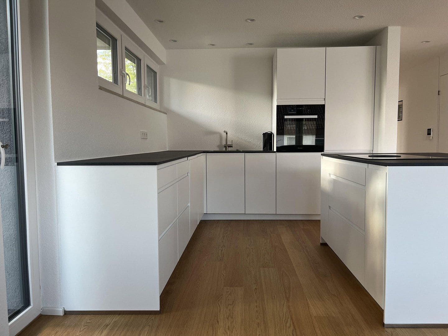 Prenájom bytu 3-izbový 89 m², Im Schafhof 15, Ostfildern, Bádensko-Wurttembersko Prenájom bytu 3-izbový 89 m², Im Schafhof 15, Ostfildern, Bádensko-Wurttembersko