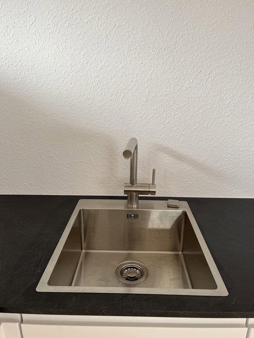 Prenájom bytu 3-izbový 89 m², Im Schafhof 15, Ostfildern, Bádensko-Wurttembersko Prenájom bytu 3-izbový 89 m², Im Schafhof 15, Ostfildern, Bádensko-Wurttembersko