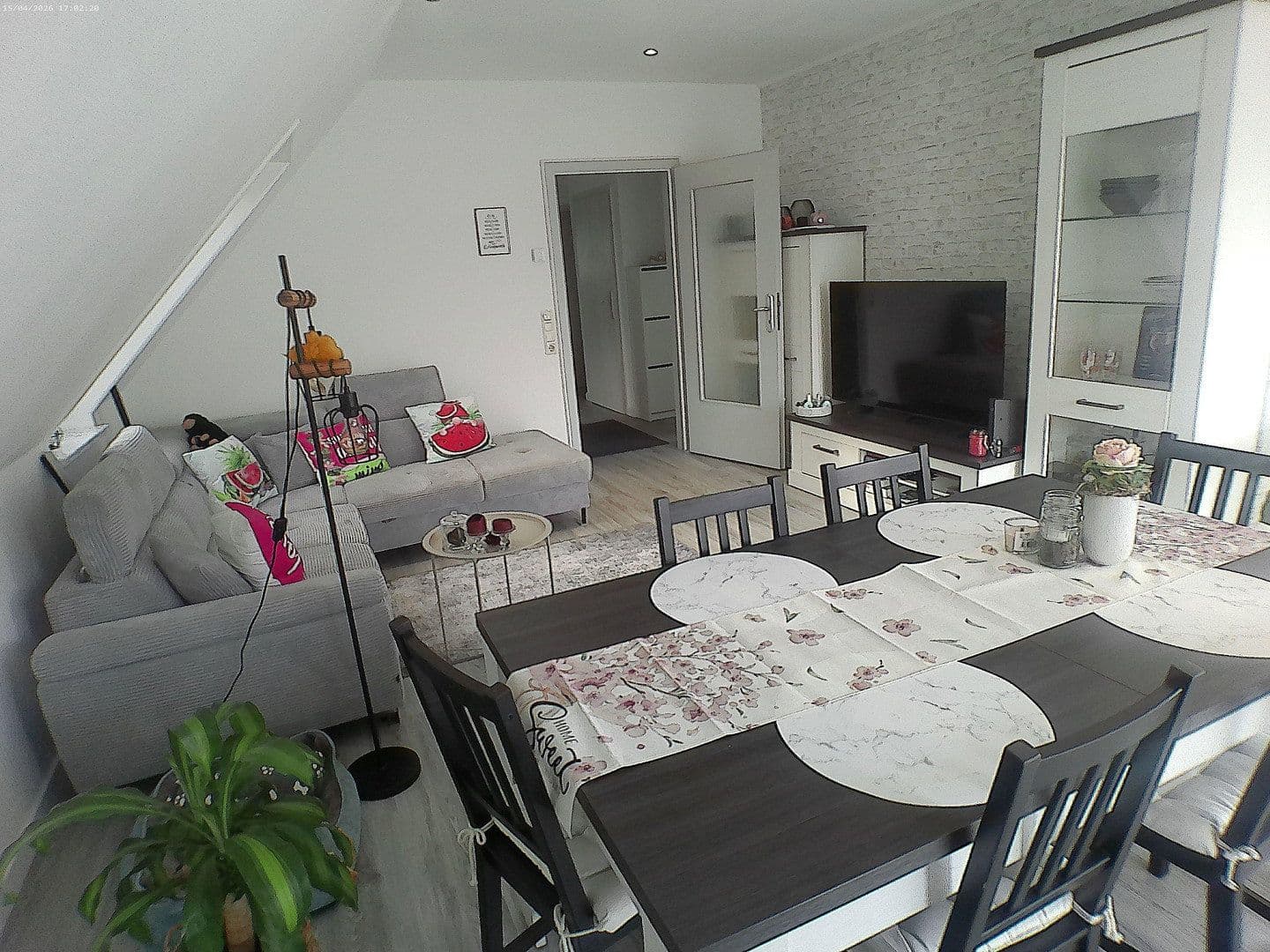 Prenájom bytu 3-izbový 80 m², Itzehoe, Šlezvicko-Holštajnsko Prenájom bytu 3-izbový 80 m², Itzehoe, Šlezvicko-Holštajnsko