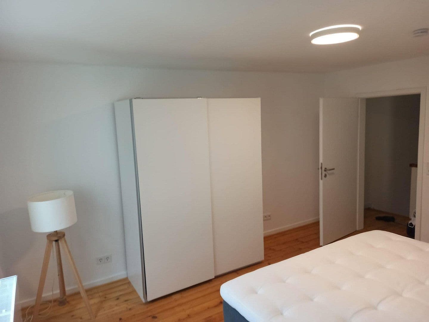 Prenájom domu 75 m², pozemek 180 m², Luisenstr. 79, Bonn, Severné Porýnie - Westfálsko Prenájom domu 75 m², pozemek 180 m², Luisenstr. 79, Bonn, Severné Porýnie - Westfálsko