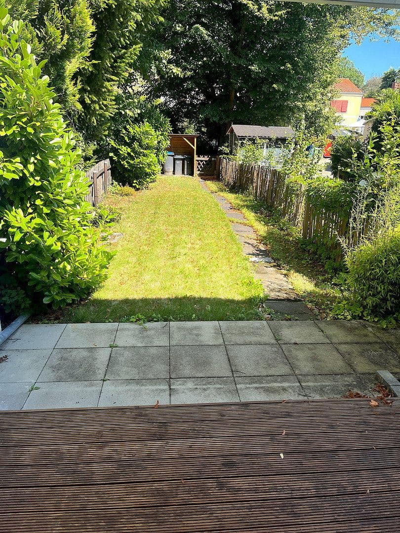 Prenájom domu 75 m², pozemek 180 m², Luisenstr. 79, Bonn, Severné Porýnie - Westfálsko Prenájom domu 75 m², pozemek 180 m², Luisenstr. 79, Bonn, Severné Porýnie - Westfálsko