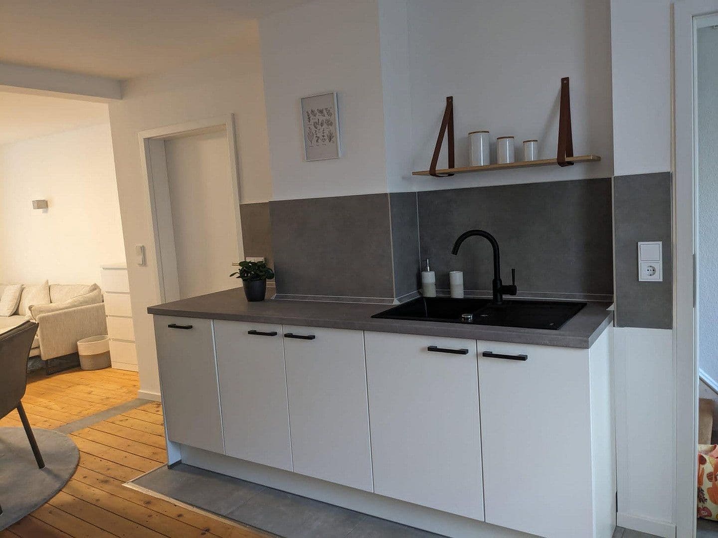 Prenájom domu 75 m², pozemek 180 m², Luisenstr. 79, Bonn, Severné Porýnie - Westfálsko Prenájom domu 75 m², pozemek 180 m², Luisenstr. 79, Bonn, Severné Porýnie - Westfálsko