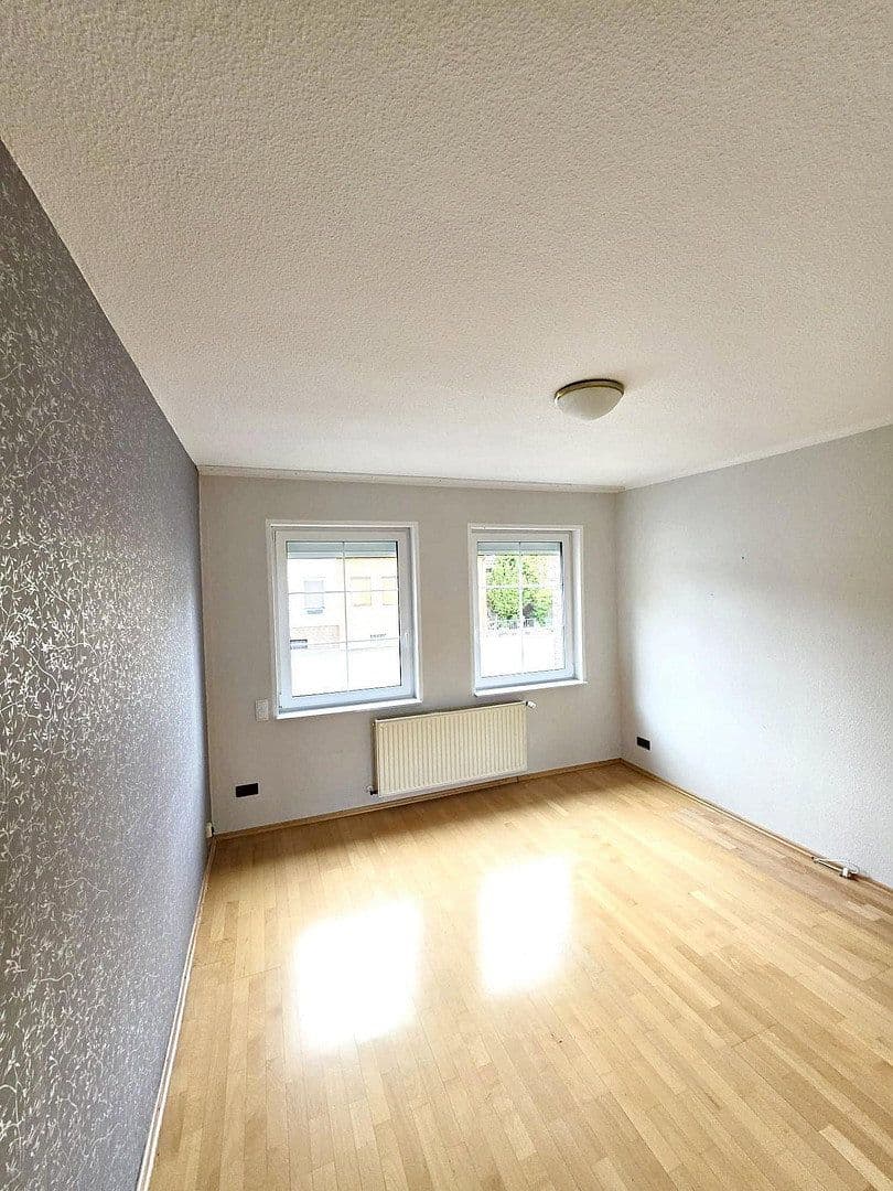 Prenájom bytu 3-izbový 75 m², Lehrte, Dolné Sasko Prenájom bytu 3-izbový 75 m², Lehrte, Dolné Sasko