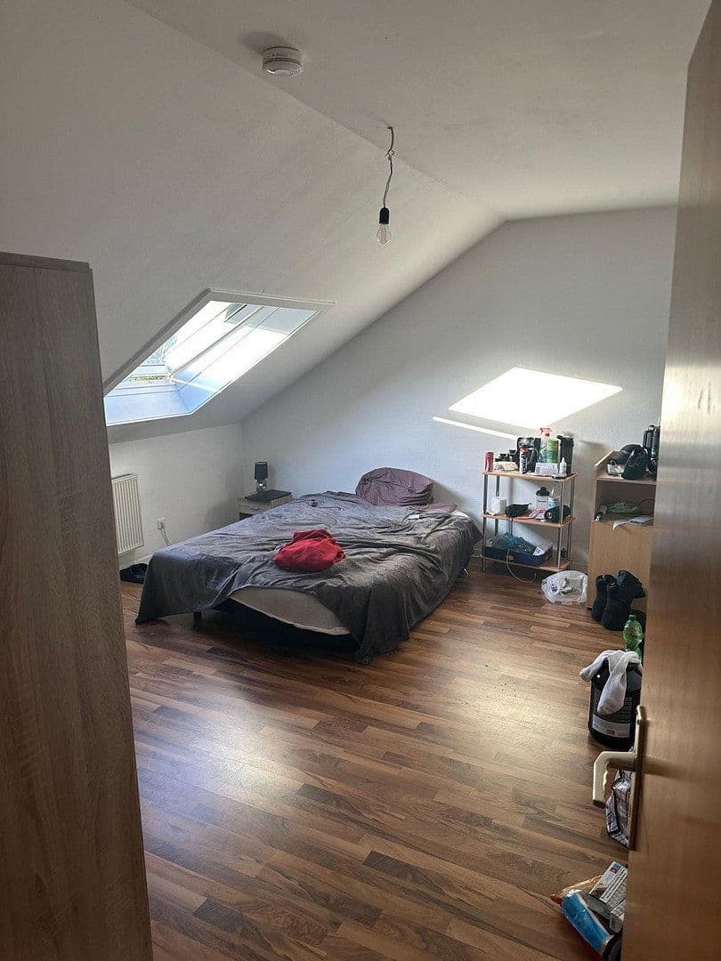 Prenájom bytu 5-izbový 97 m², Blücherstraße, Rennerod, Porýnie-Falcko Prenájom bytu 5-izbový 97 m², Blücherstraße, Rennerod, Porýnie-Falcko