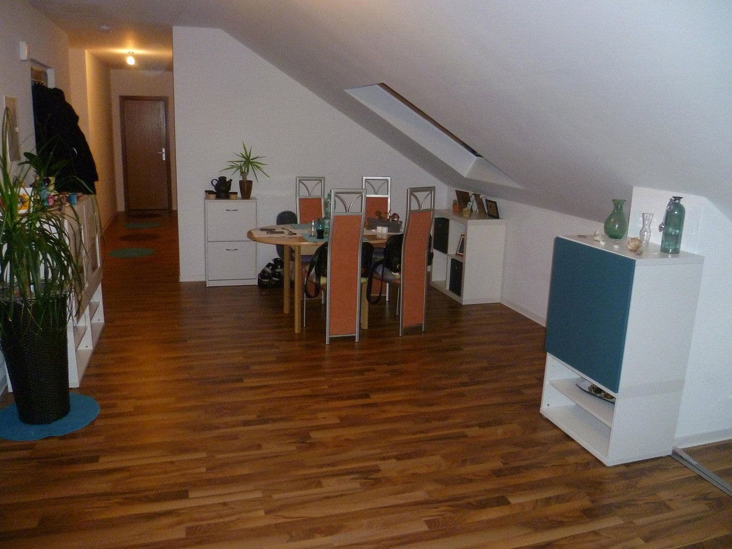 Prenájom bytu 5-izbový 97 m², Blücherstraße, Rennerod, Porýnie-Falcko Prenájom bytu 5-izbový 97 m², Blücherstraße, Rennerod, Porýnie-Falcko