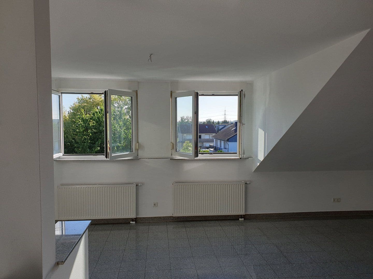 Predaj bytu 3-izbový 85 m², Langenfeld (Rheinland), Severné Porýnie - Westfálsko Predaj bytu 3-izbový 85 m², Langenfeld (Rheinland), Severné Porýnie - Westfálsko