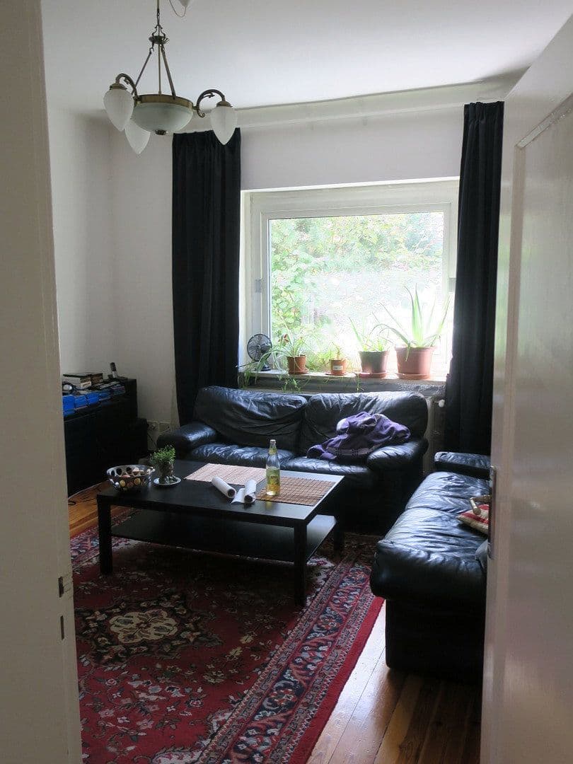 Predaj domu 217 m², pozemek 1.003 m², Zeißpfad 55, Berlin Lichtenrade, Berlín Predaj domu 217 m², pozemek 1.003 m², Zeißpfad 55, Berlin Lichtenrade, Berlín