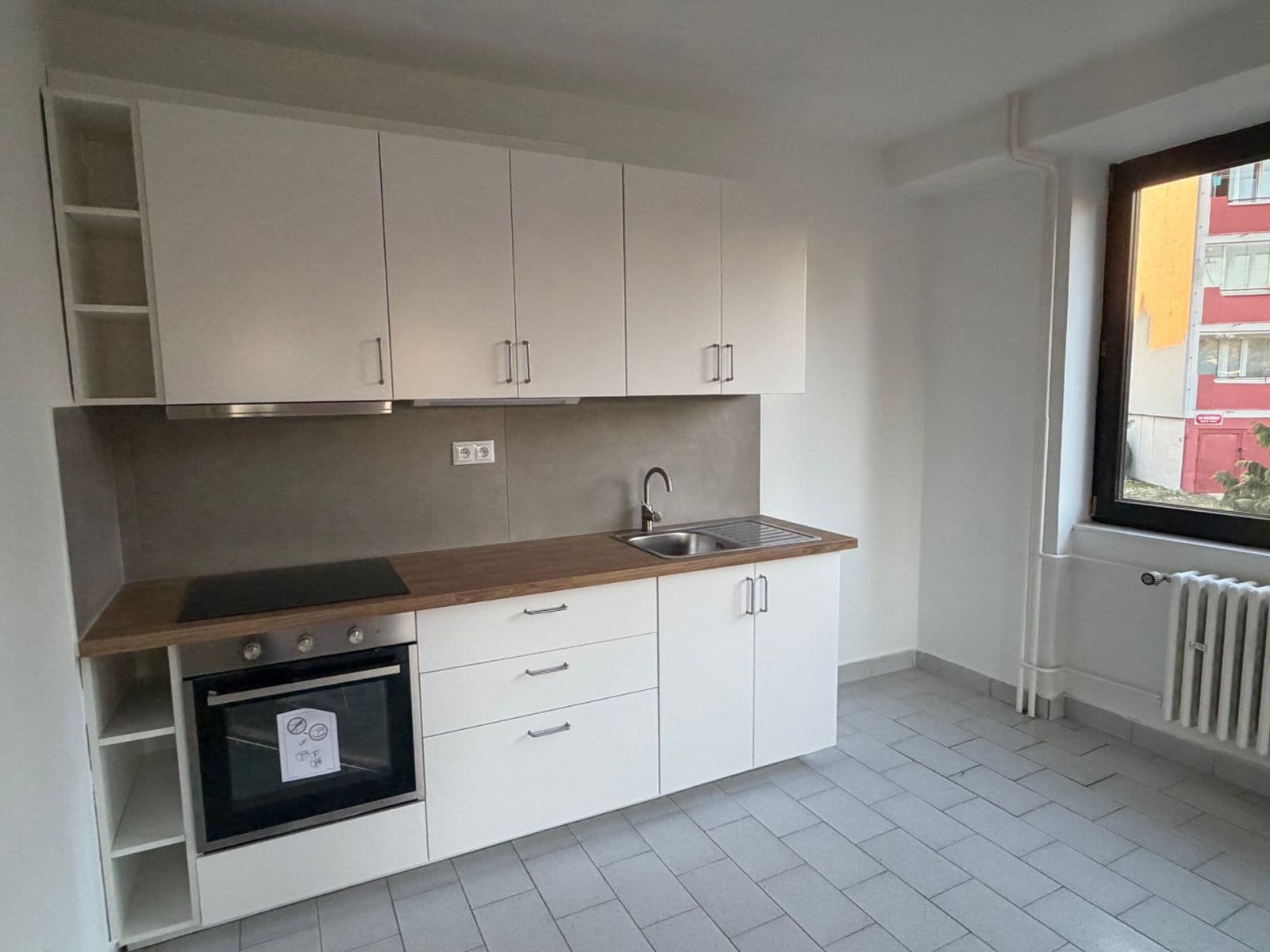 Prenájom bytu 2-izbový 65 m², Na Luzích, Praha, Praha Prenájom bytu 2-izbový 65 m², Na Luzích, Praha, Praha