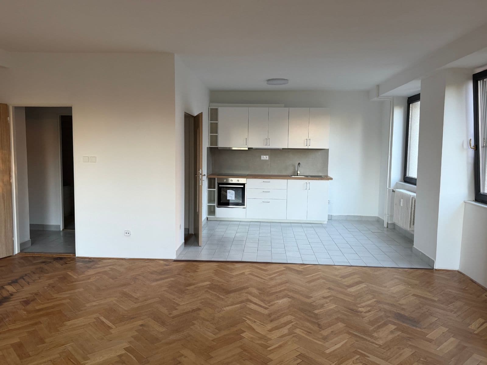 Prenájom bytu 2-izbový 65 m², Na Luzích, Praha, Praha Prenájom bytu 2-izbový 65 m², Na Luzích, Praha, Praha