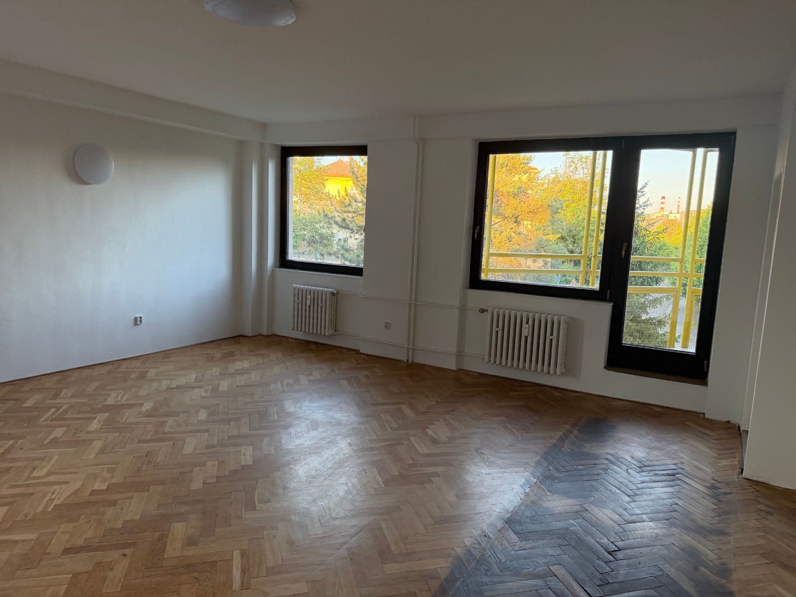 Prenájom bytu 2-izbový 65 m², Na Luzích, Praha, Praha Prenájom bytu 2-izbový 65 m², Na Luzích, Praha, Praha