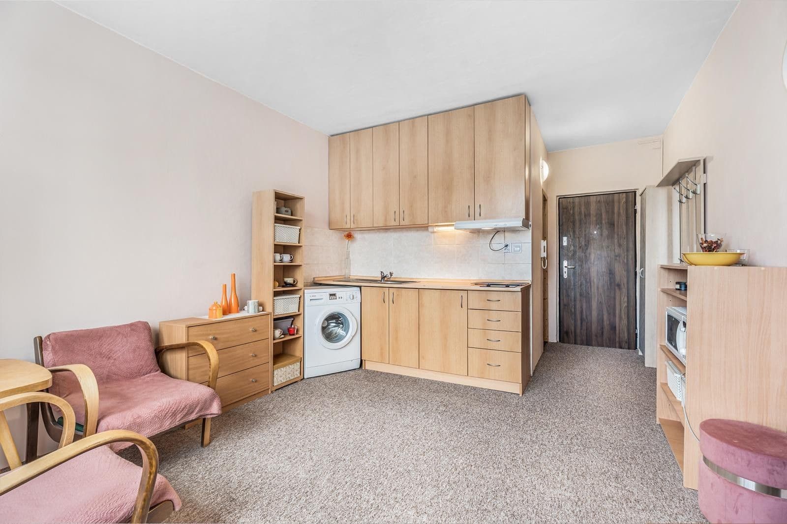 Prenájom bytu 2-izbový 36 m², Písečná, Chomutov, Ústecký kraj Prenájom bytu 2-izbový 36 m², Písečná, Chomutov, Ústecký kraj