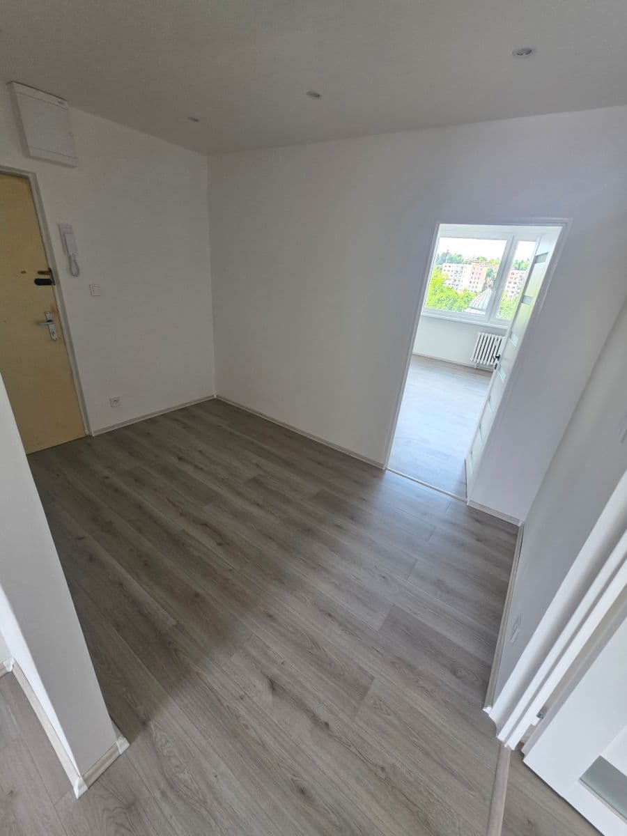 Predaj bytu 2-izbový 62 m², Budovatelů, Jablonec nad Nisou, Liberecký kraj Predaj bytu 2-izbový 62 m², Budovatelů, Jablonec nad Nisou, Liberecký kraj