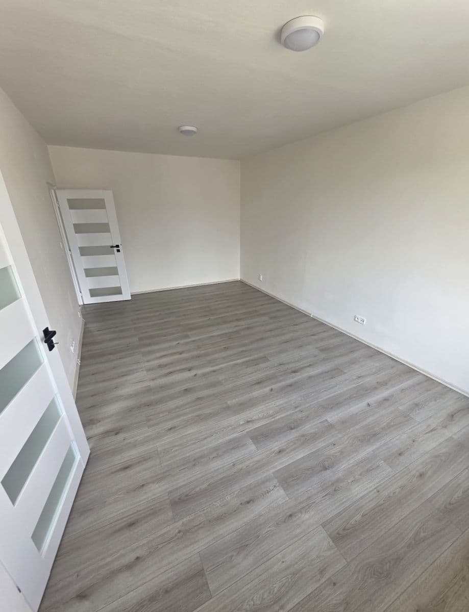 Predaj bytu 2-izbový 62 m², Budovatelů, Jablonec nad Nisou, Liberecký kraj Predaj bytu 2-izbový 62 m², Budovatelů, Jablonec nad Nisou, Liberecký kraj