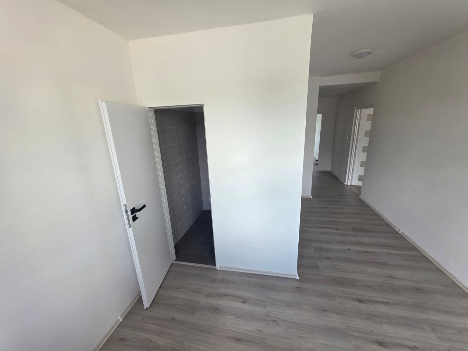 Predaj bytu 2-izbový 62 m², Budovatelů, Jablonec nad Nisou, Liberecký kraj Predaj bytu 2-izbový 62 m², Budovatelů, Jablonec nad Nisou, Liberecký kraj