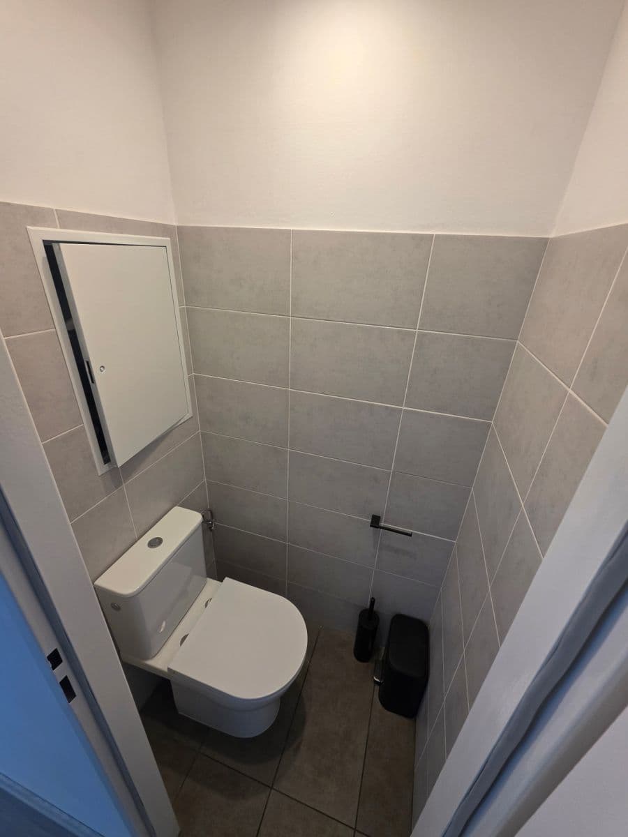Predaj bytu 2-izbový 62 m², Budovatelů, Jablonec nad Nisou, Liberecký kraj Predaj bytu 2-izbový 62 m², Budovatelů, Jablonec nad Nisou, Liberecký kraj