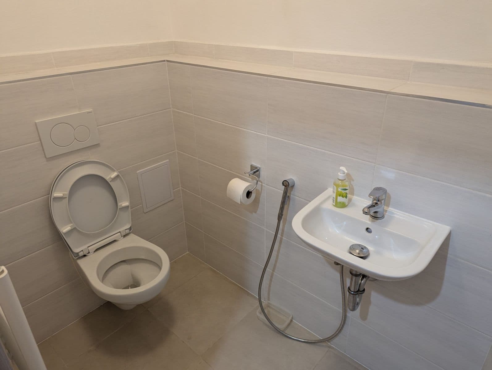 Prenájom bytu 3-izbový 87 m², Pekařská, Brno, Jihomoravský kraj Prenájom bytu 3-izbový 87 m², Pekařská, Brno, Jihomoravský kraj