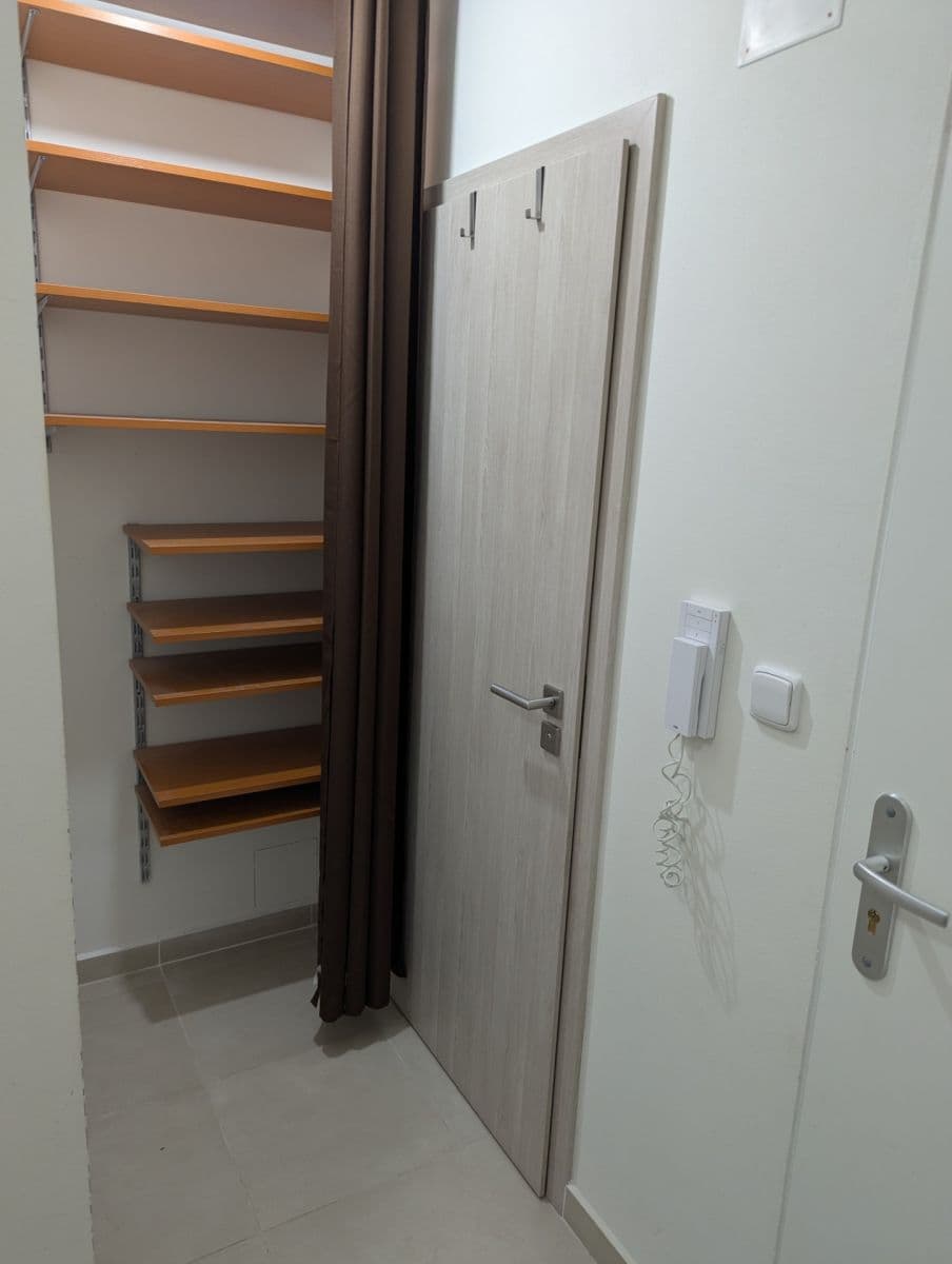 Prenájom bytu 3-izbový 87 m², Pekařská, Brno, Jihomoravský kraj Prenájom bytu 3-izbový 87 m², Pekařská, Brno, Jihomoravský kraj