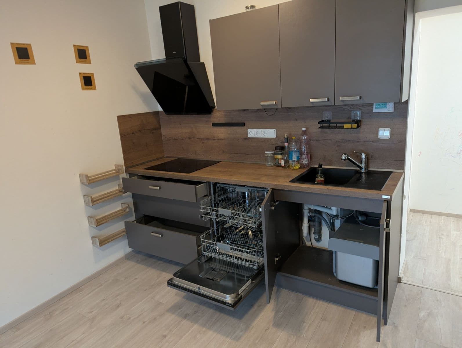 Prenájom bytu 3-izbový 87 m², Pekařská, Brno, Jihomoravský kraj Prenájom bytu 3-izbový 87 m², Pekařská, Brno, Jihomoravský kraj