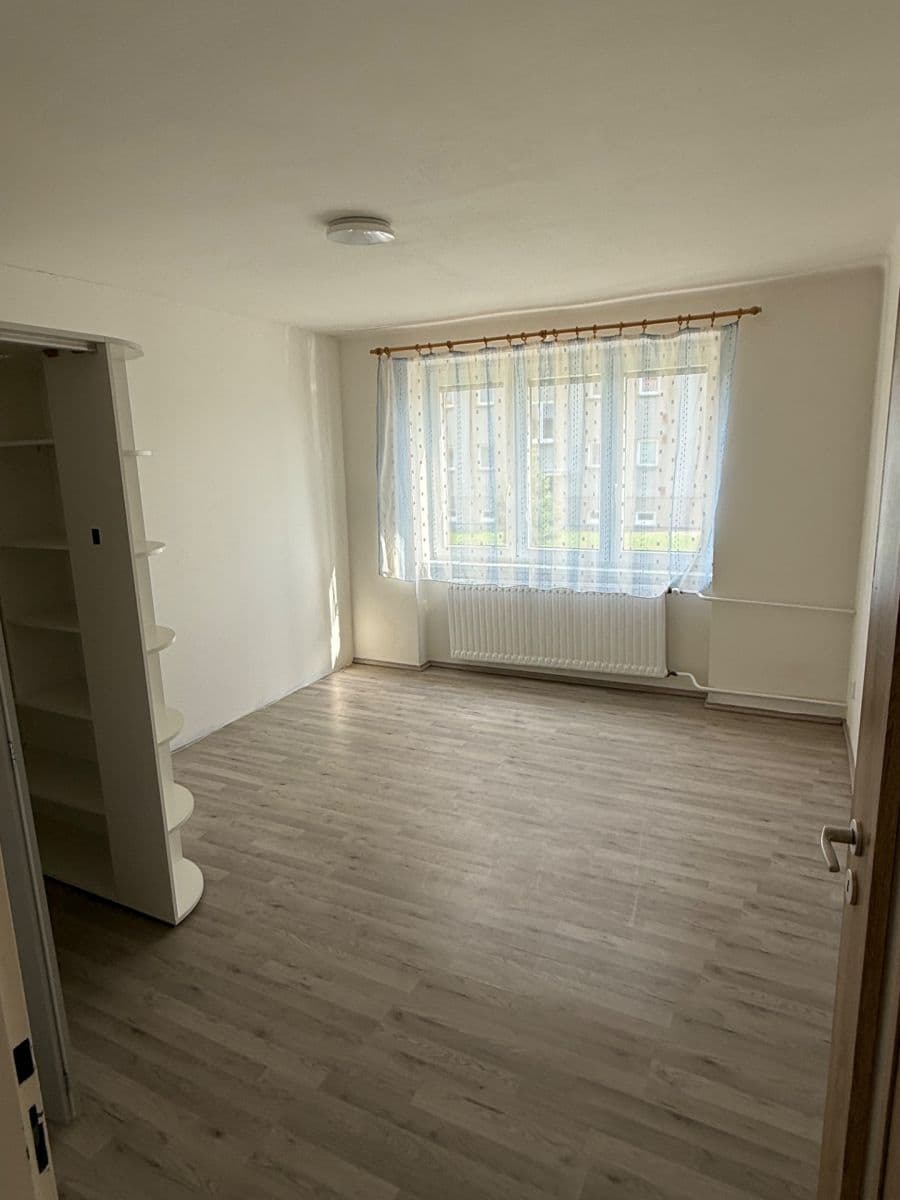 Prenájom bytu 3-izbový 61 m², U Stadionu, Bohušovice nad Ohří, Ústecký kraj Prenájom bytu 3-izbový 61 m², U Stadionu, Bohušovice nad Ohří, Ústecký kraj