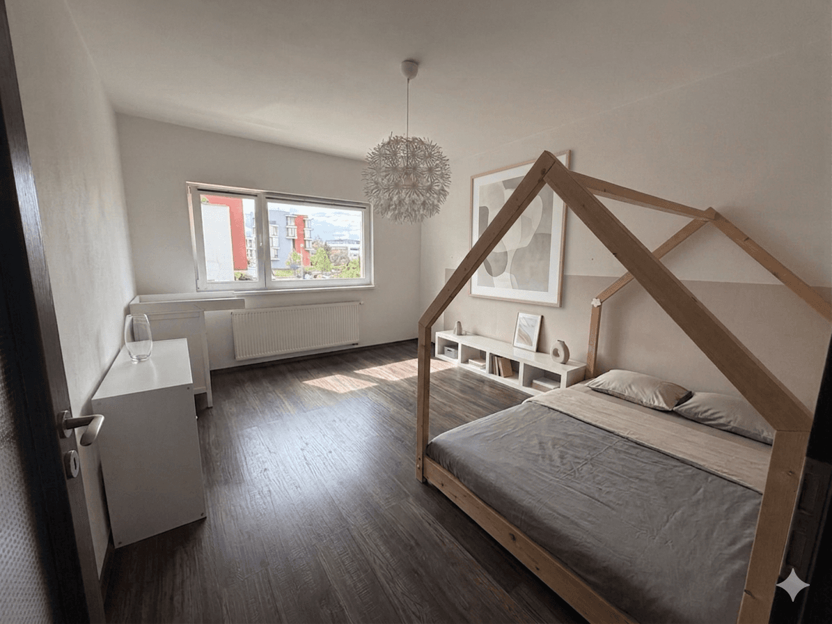 Prenájom bytu 4-izbový 105 m², Holubinková, Praha, Praha Prenájom bytu 4-izbový 105 m², Holubinková, Praha, Praha