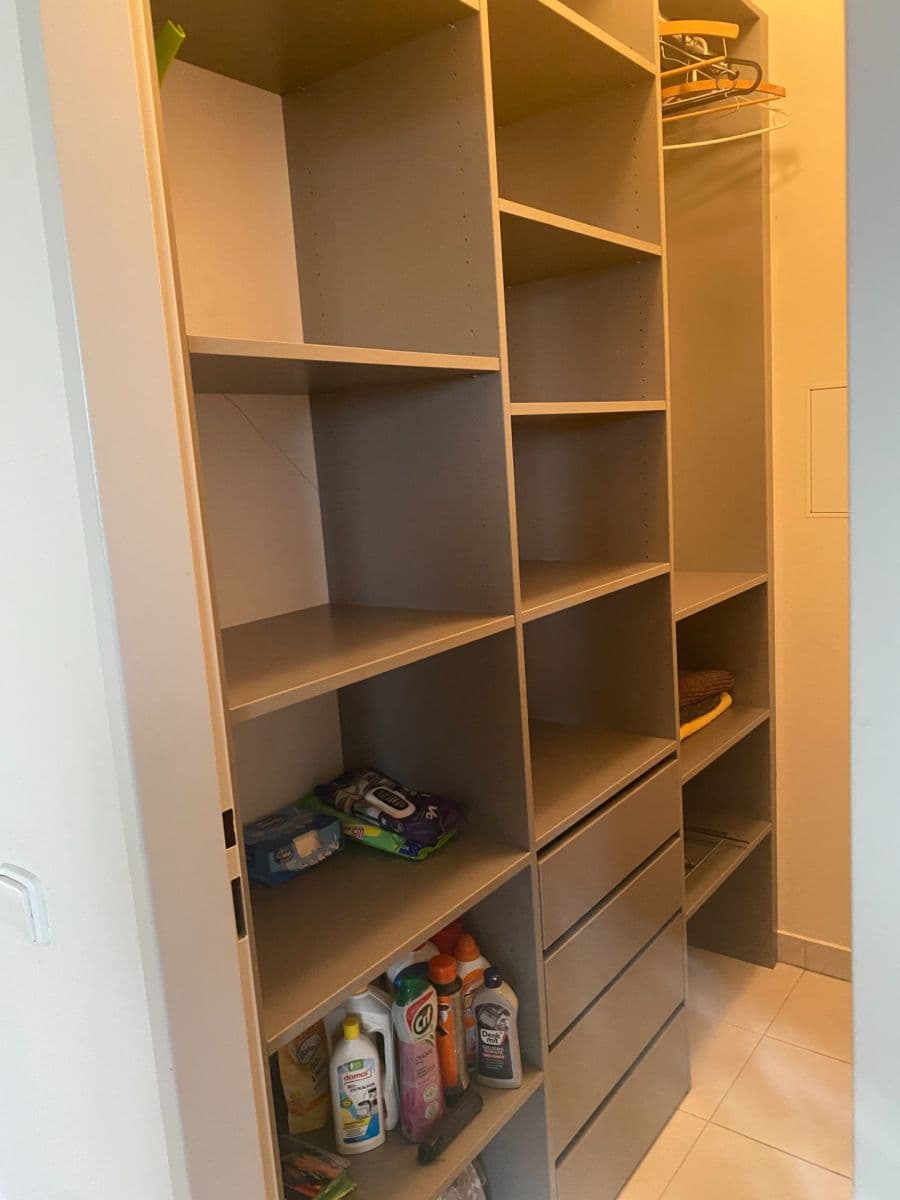Prenájom bytu 3-izbový 72 m², Vrbovecká, Plzeň, Plzeňský kraj Prenájom bytu 3-izbový 72 m², Vrbovecká, Plzeň, Plzeňský kraj