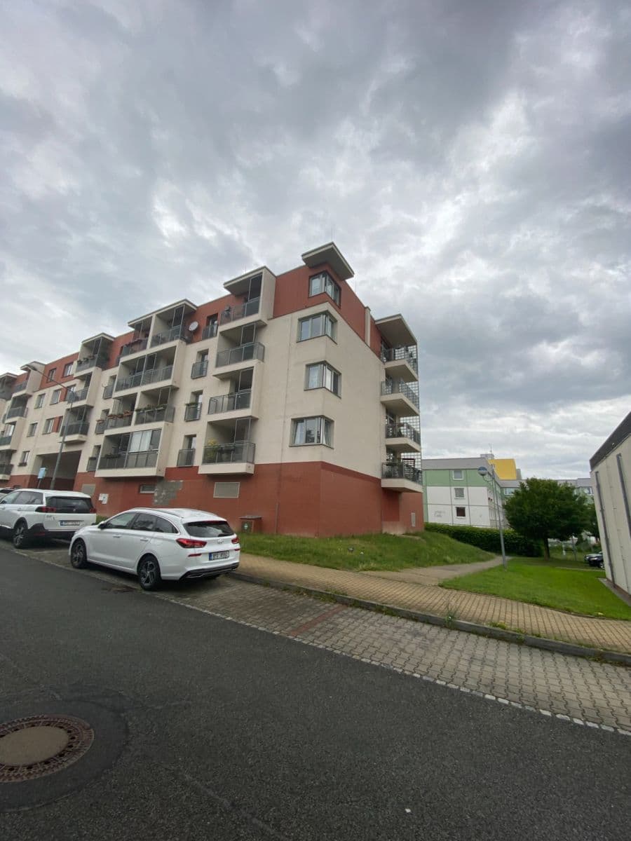 Prenájom bytu 3-izbový 72 m², Vrbovecká, Plzeň, Plzeňský kraj Prenájom bytu 3-izbový 72 m², Vrbovecká, Plzeň, Plzeňský kraj