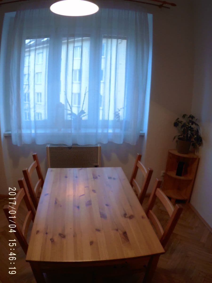 Prenájom bytu 2-izbový 38 m², 5. května, Praha, Praha Prenájom bytu 2-izbový 38 m², 5. května, Praha, Praha