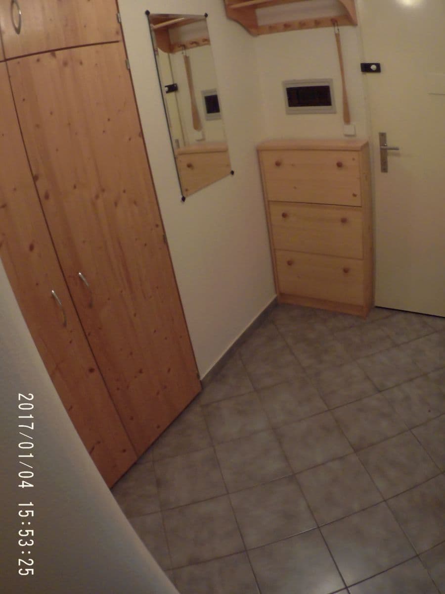 Prenájom bytu 2-izbový 38 m², 5. května, Praha, Praha Prenájom bytu 2-izbový 38 m², 5. května, Praha, Praha