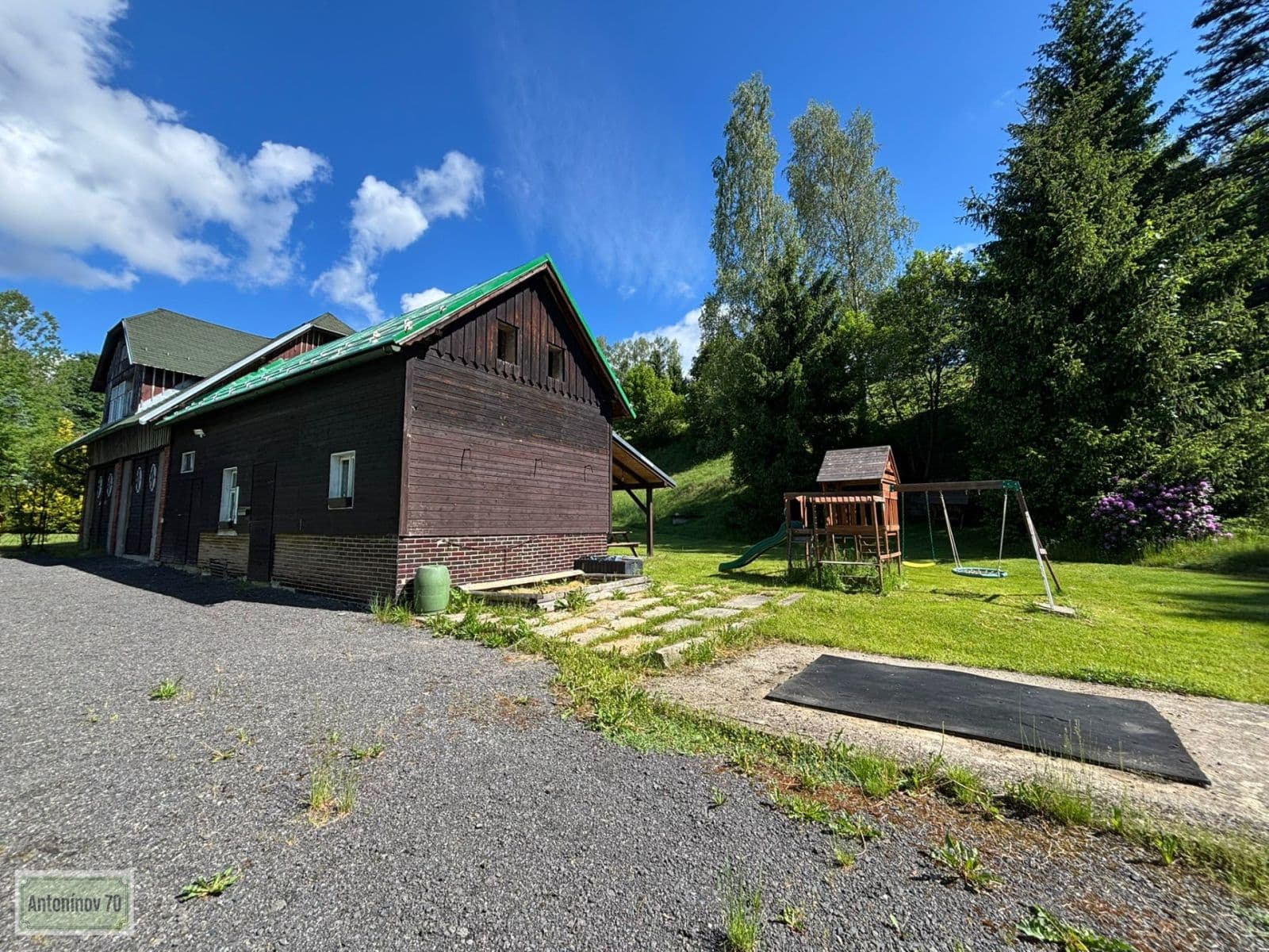 Predaj domu 396 m², pozemek 16.040 m², Josefův Důl, Liberecký kraj Predaj domu 396 m², pozemek 16.040 m², Josefův Důl, Liberecký kraj