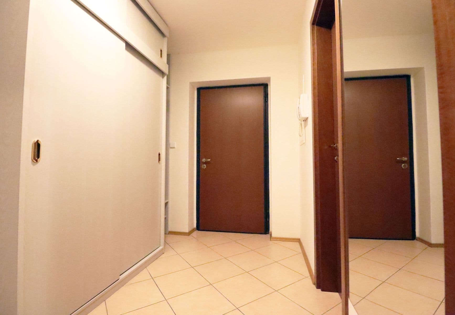 Prenájom bytu 2-izbový 59 m², Podvinný mlýn, Praha, Praha Prenájom bytu 2-izbový 59 m², Podvinný mlýn, Praha, Praha