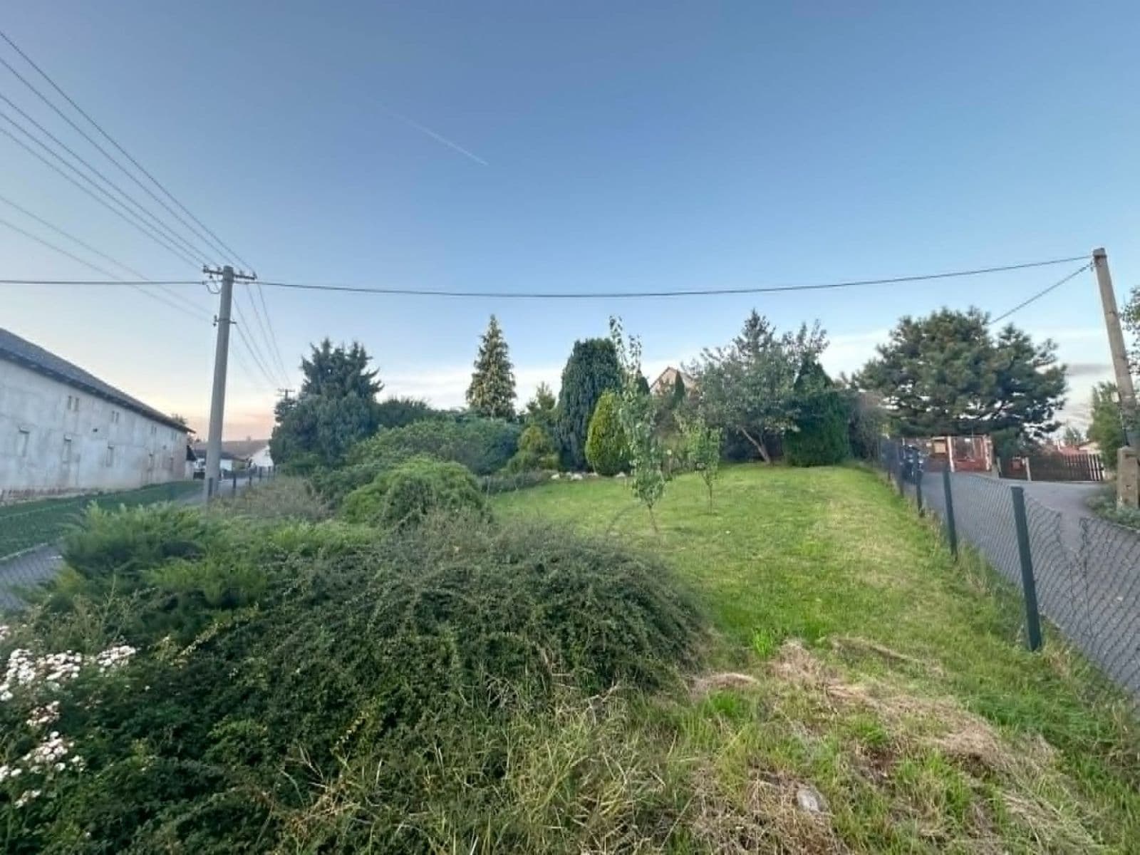 Predaj pozemku 460 m², Lochenice, Královéhradecký kraj Predaj pozemku 460 m², Lochenice, Královéhradecký kraj