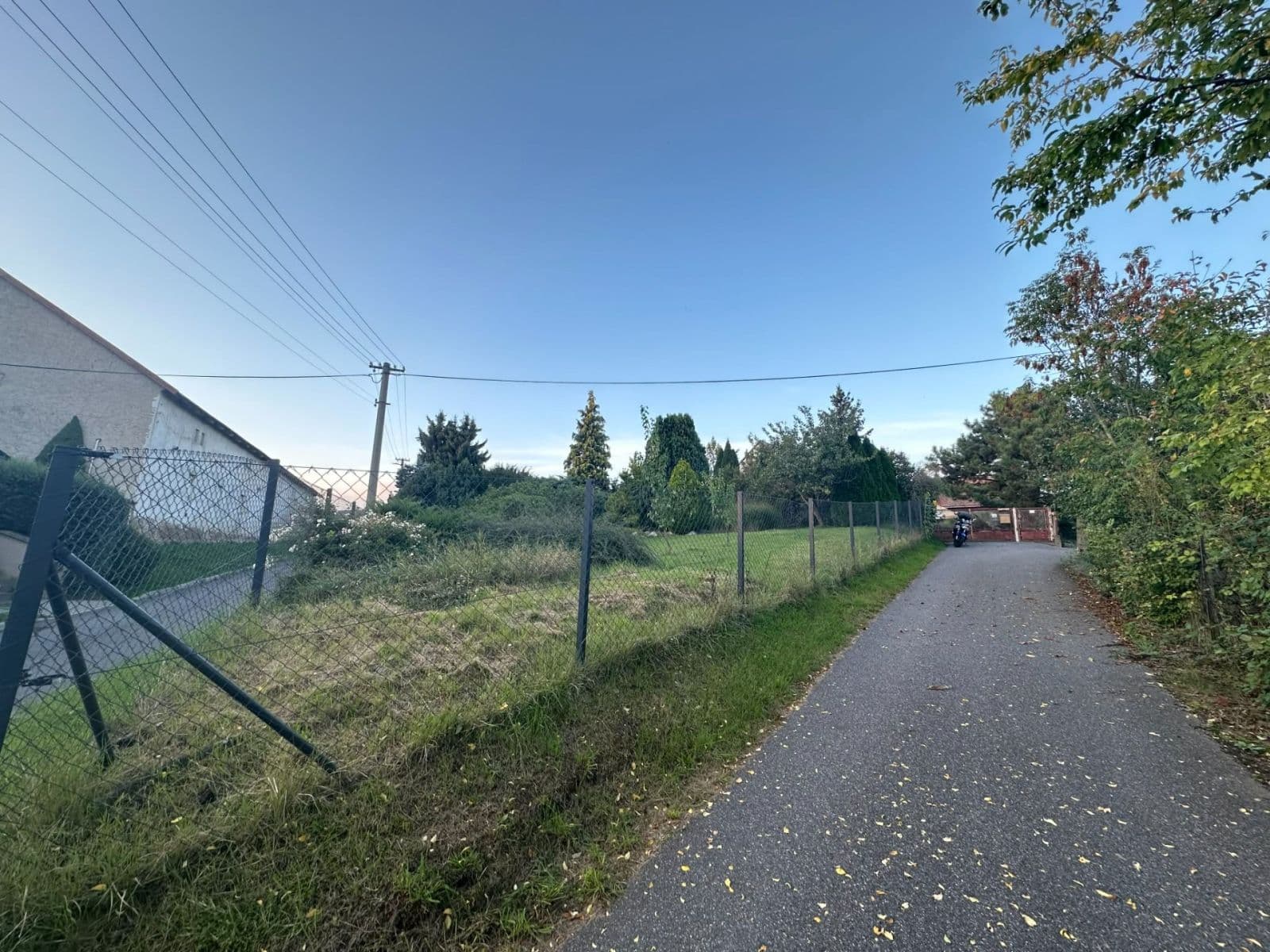 Predaj pozemku 460 m², Lochenice, Královéhradecký kraj Predaj pozemku 460 m², Lochenice, Královéhradecký kraj