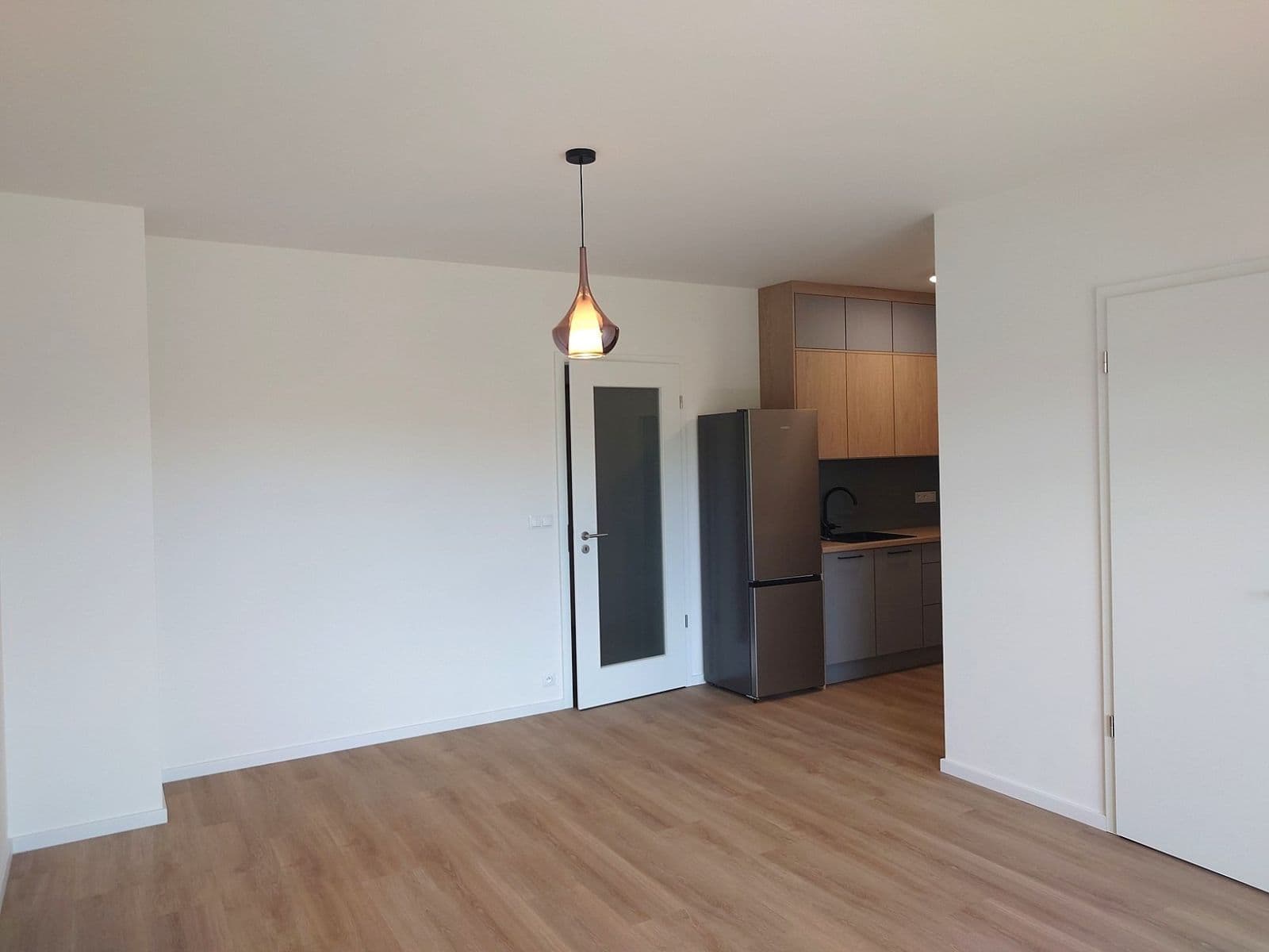 Prenájom bytu 2-izbový 56 m², Divíškové, Praha, Praha Prenájom bytu 2-izbový 56 m², Divíškové, Praha, Praha