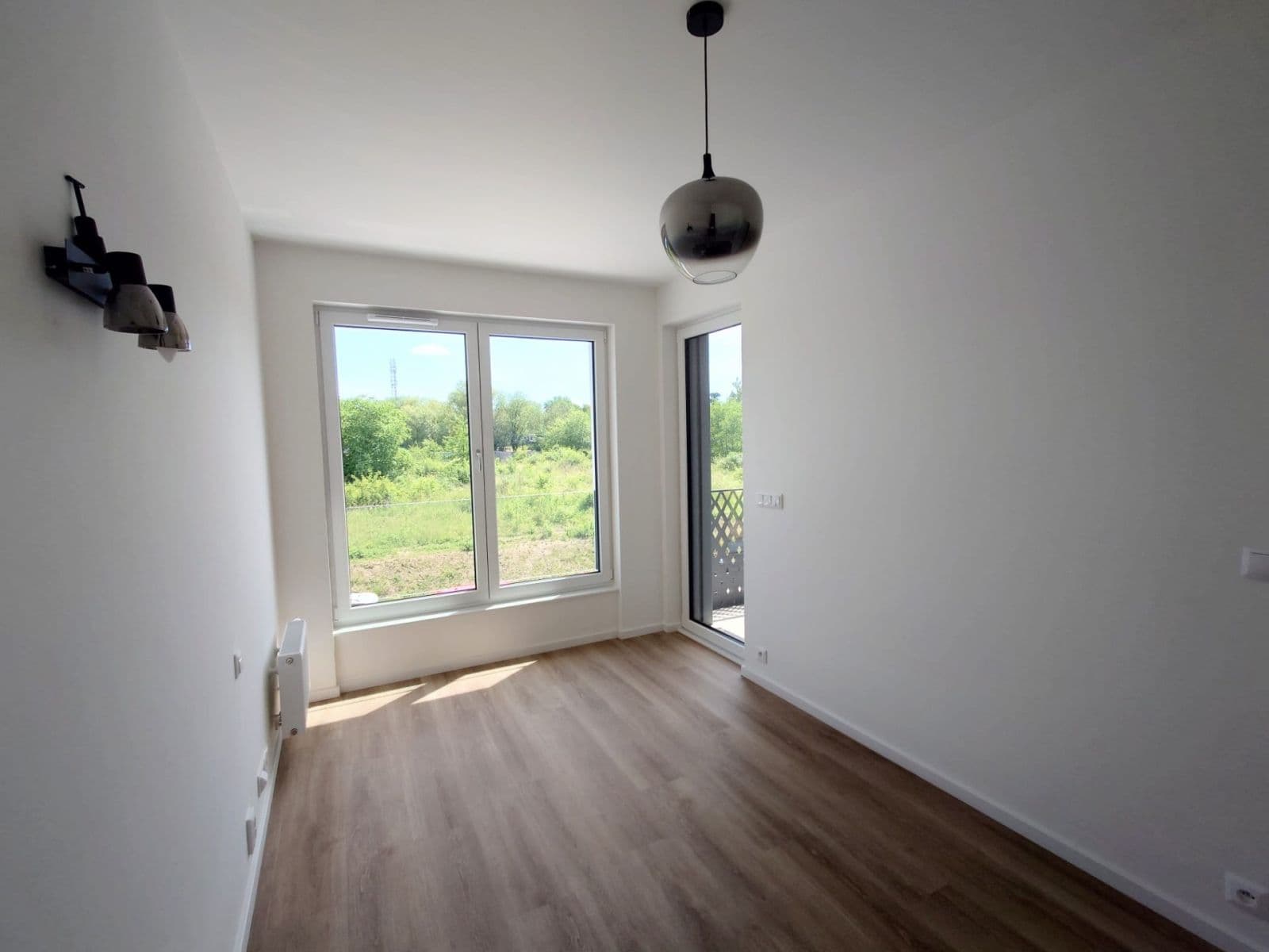 Prenájom bytu 2-izbový 56 m², Divíškové, Praha, Praha Prenájom bytu 2-izbový 56 m², Divíškové, Praha, Praha