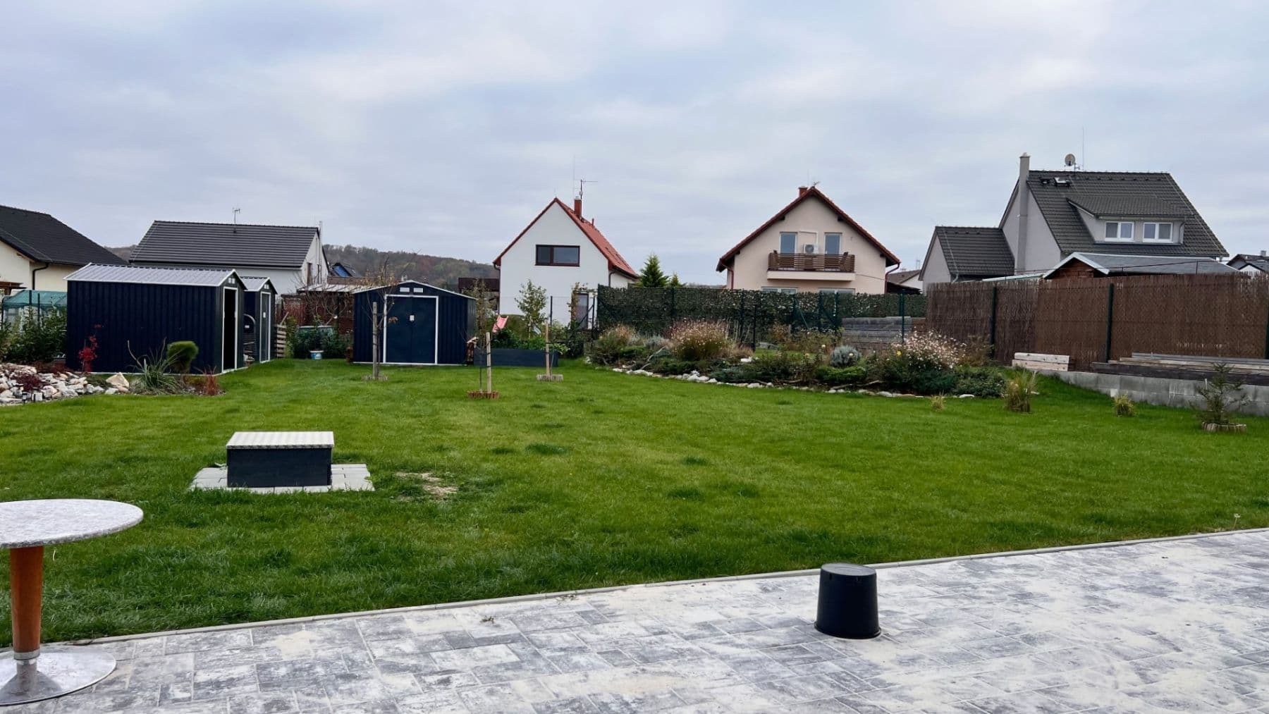 Prenájom bytu 4-izbový 125 m², Kounice, Středočeský kraj Prenájom bytu 4-izbový 125 m², Kounice, Středočeský kraj