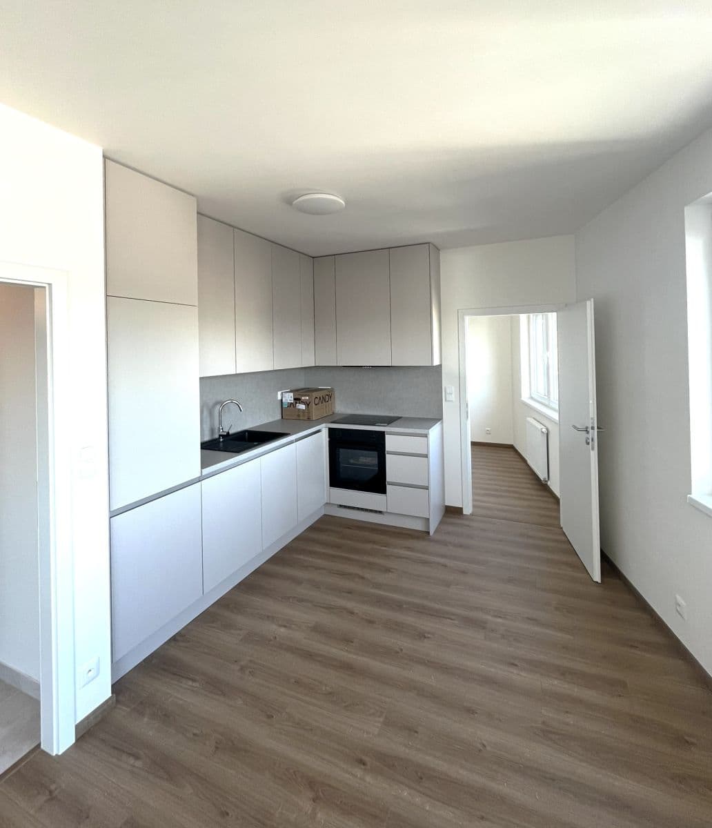 Prenájom bytu 2-izbový 59 m², Gerstelova, Praha, Praha Prenájom bytu 2-izbový 59 m², Gerstelova, Praha, Praha