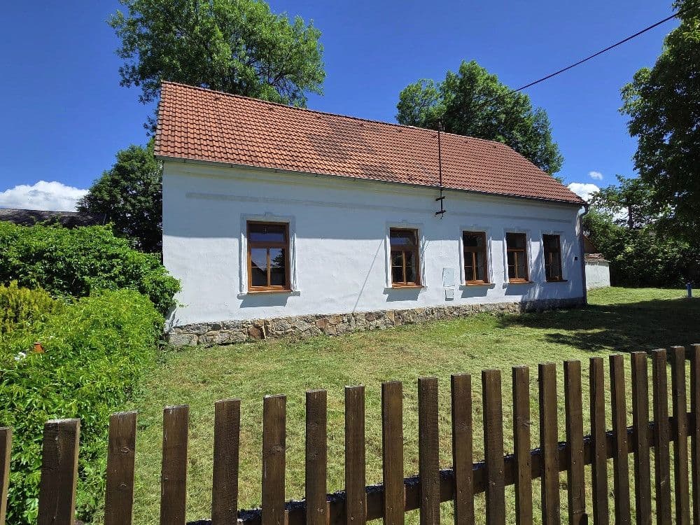 Predaj domu 968 m², pozemek 1.467 m², Kamenice nad Lipou, Kraj Vysočina Predaj domu 968 m², pozemek 1.467 m², Kamenice nad Lipou, Kraj Vysočina