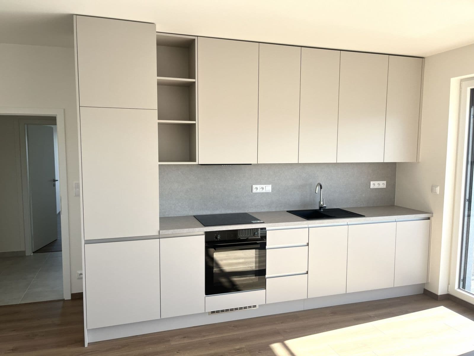 Prenájom bytu 2-izbový 64 m², Gerstelova, Praha, Praha Prenájom bytu 2-izbový 64 m², Gerstelova, Praha, Praha