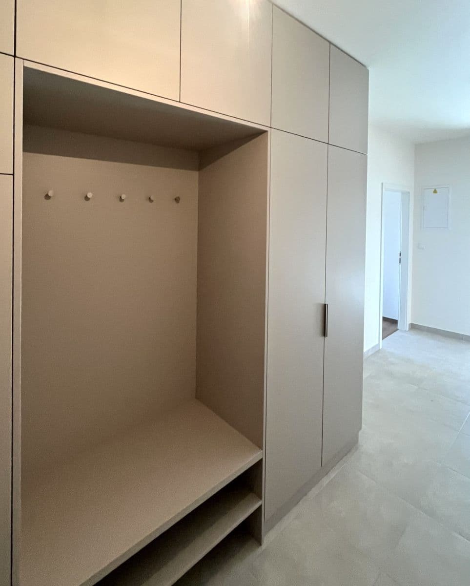 Prenájom bytu 2-izbový 64 m², Gerstelova, Praha, Praha Prenájom bytu 2-izbový 64 m², Gerstelova, Praha, Praha