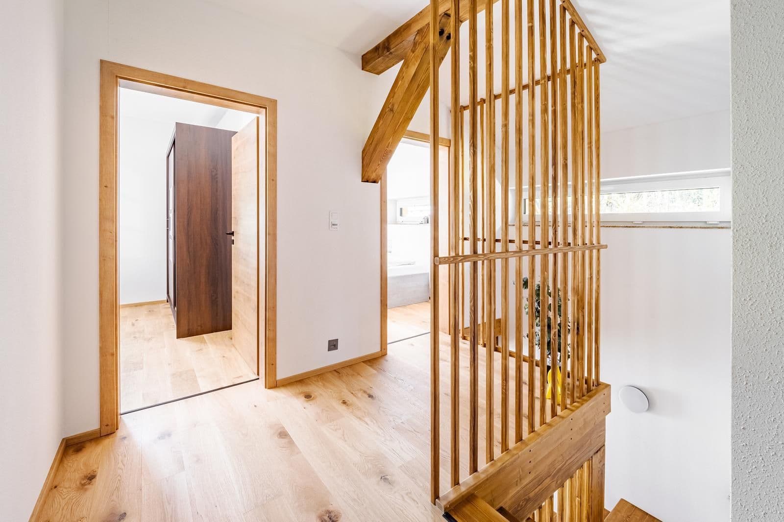 Predaj domu 154 m², pozemek 1.300 m², Horní Planá, Jihočeský kraj Predaj domu 154 m², pozemek 1.300 m², Horní Planá, Jihočeský kraj