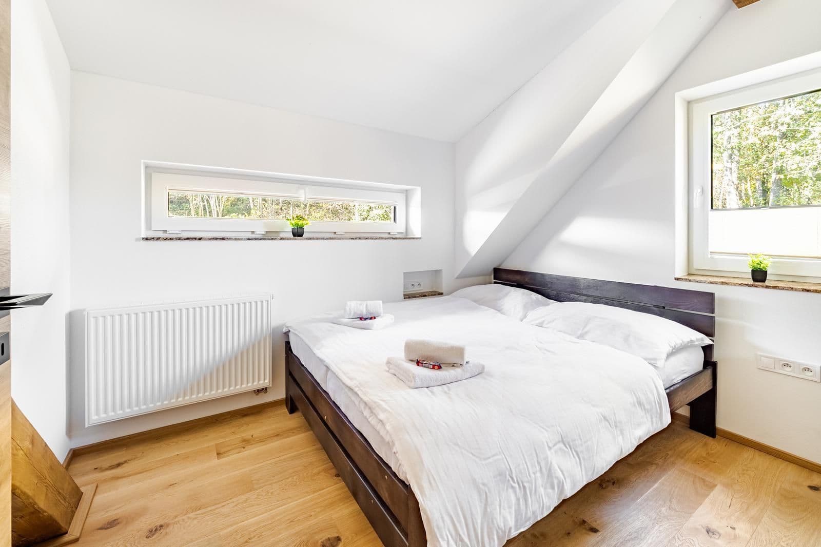 Predaj domu 154 m², pozemek 1.300 m², Horní Planá, Jihočeský kraj Predaj domu 154 m², pozemek 1.300 m², Horní Planá, Jihočeský kraj