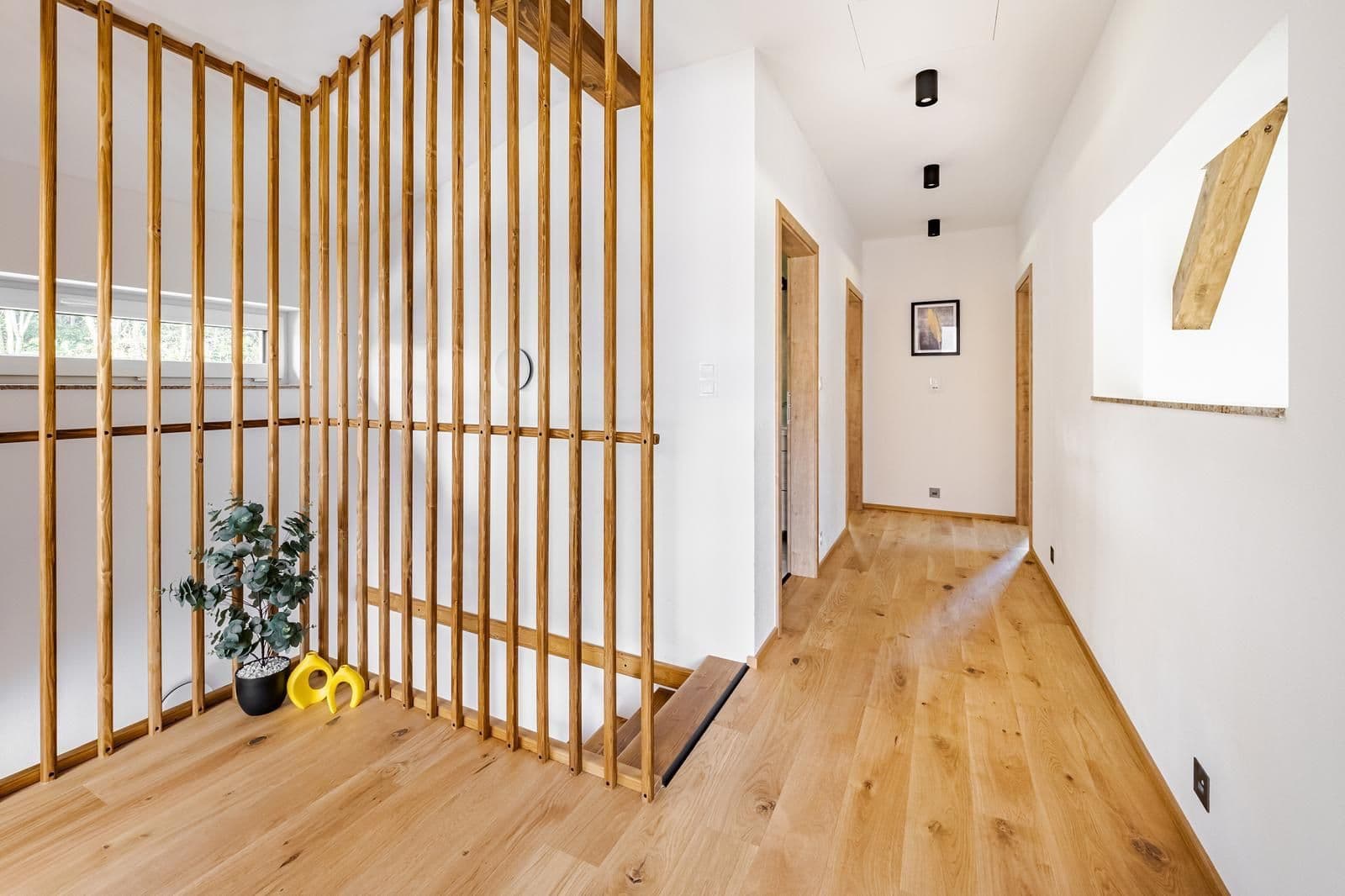 Predaj domu 154 m², pozemek 1.300 m², Horní Planá, Jihočeský kraj Predaj domu 154 m², pozemek 1.300 m², Horní Planá, Jihočeský kraj